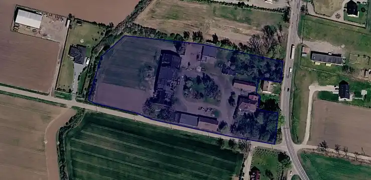 Działka na sprzedaż - POMORSKIE, malborski, Nowy Staw, Dębina 198/1