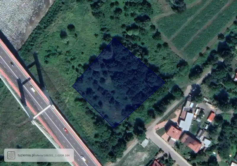 Działka na sprzedaż 208